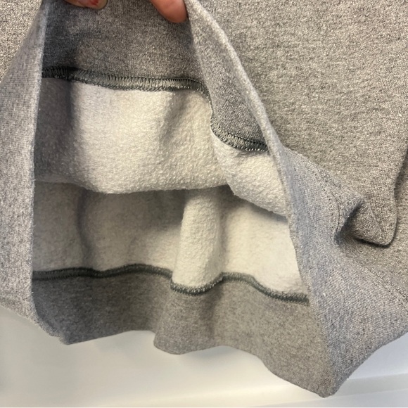 Gildan Men’s Cornell University Sweatshirt Medium Gray Pullover Unisex - Picture 6 of 7